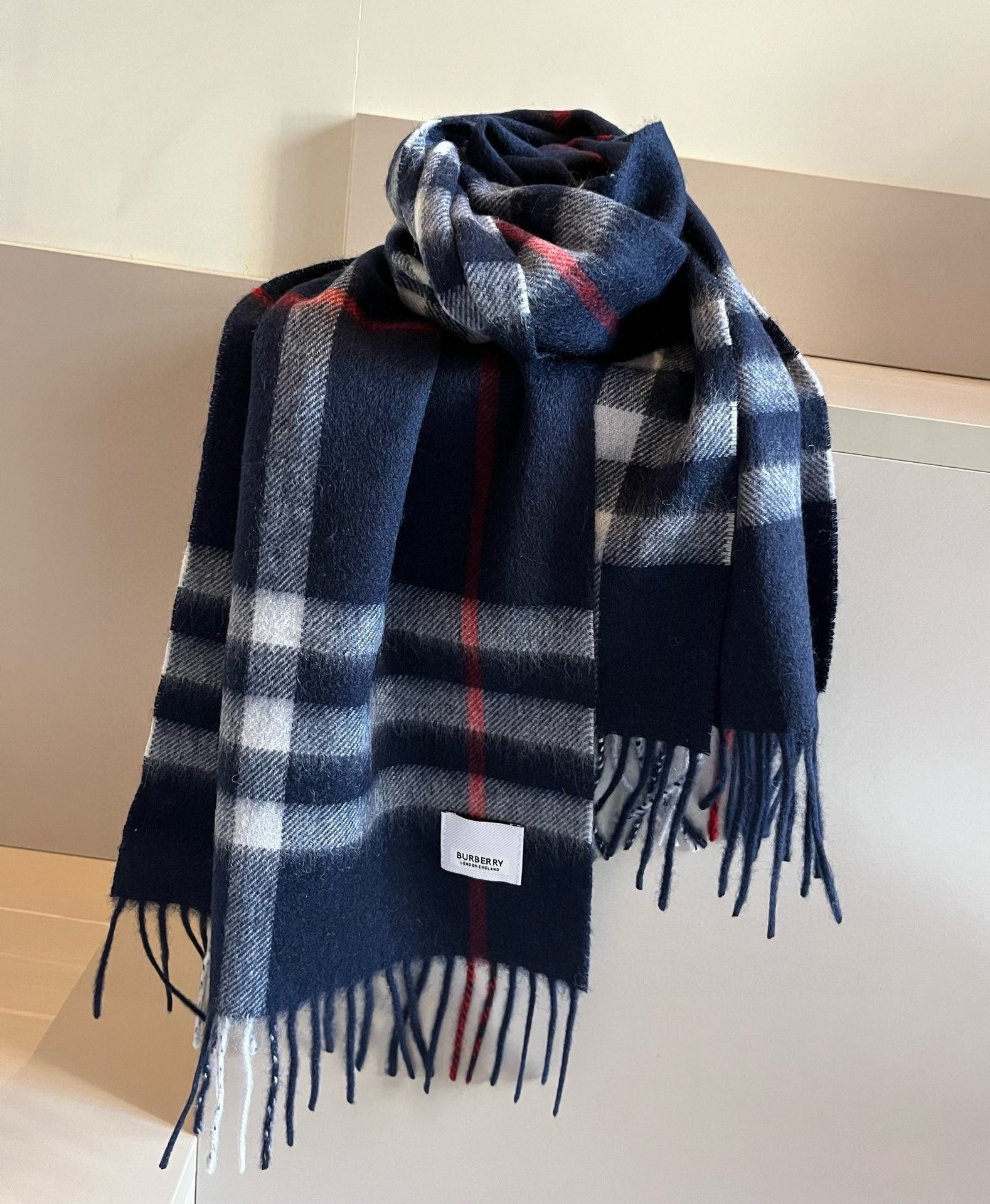 BURBERRY BBR SCARF 180 CM IN CASHMERE 481410