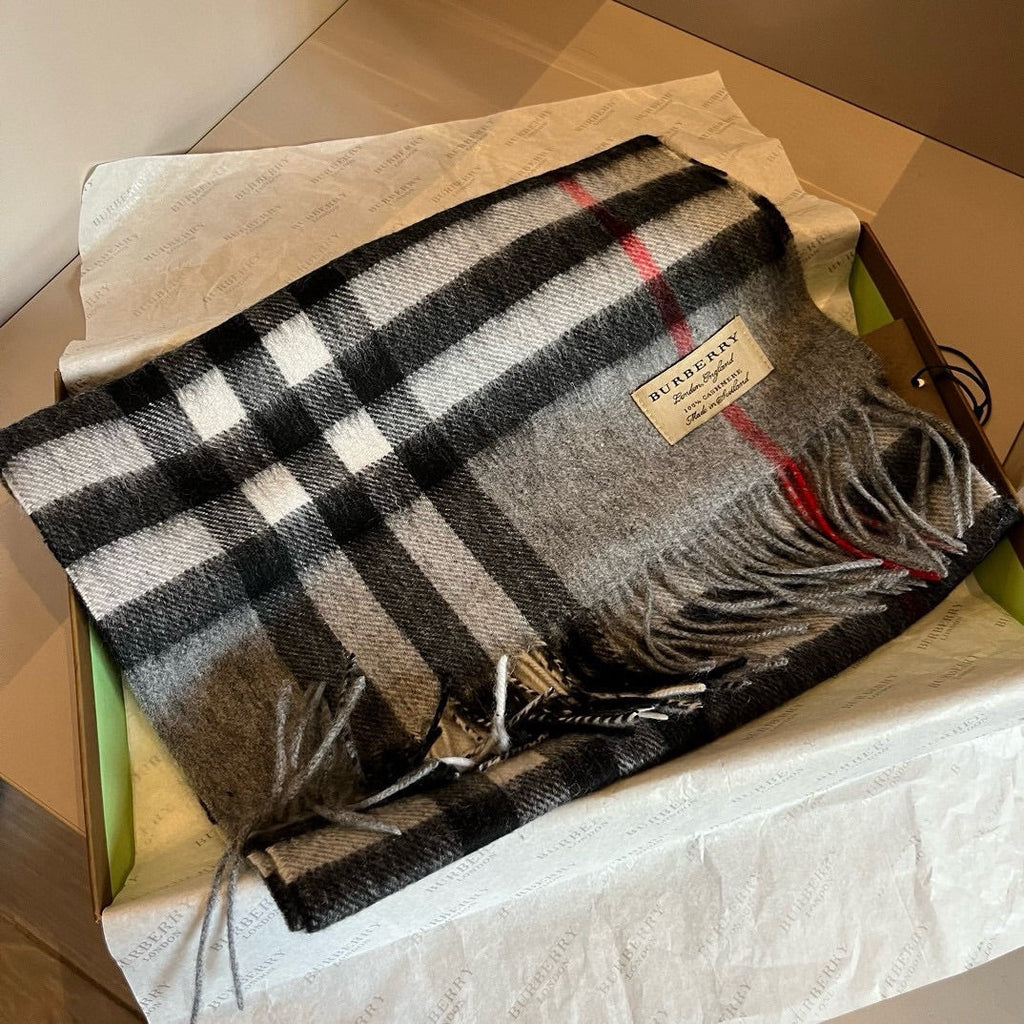 BURBERRY BBR SCARF 180 CM IN CASHMERE 481411