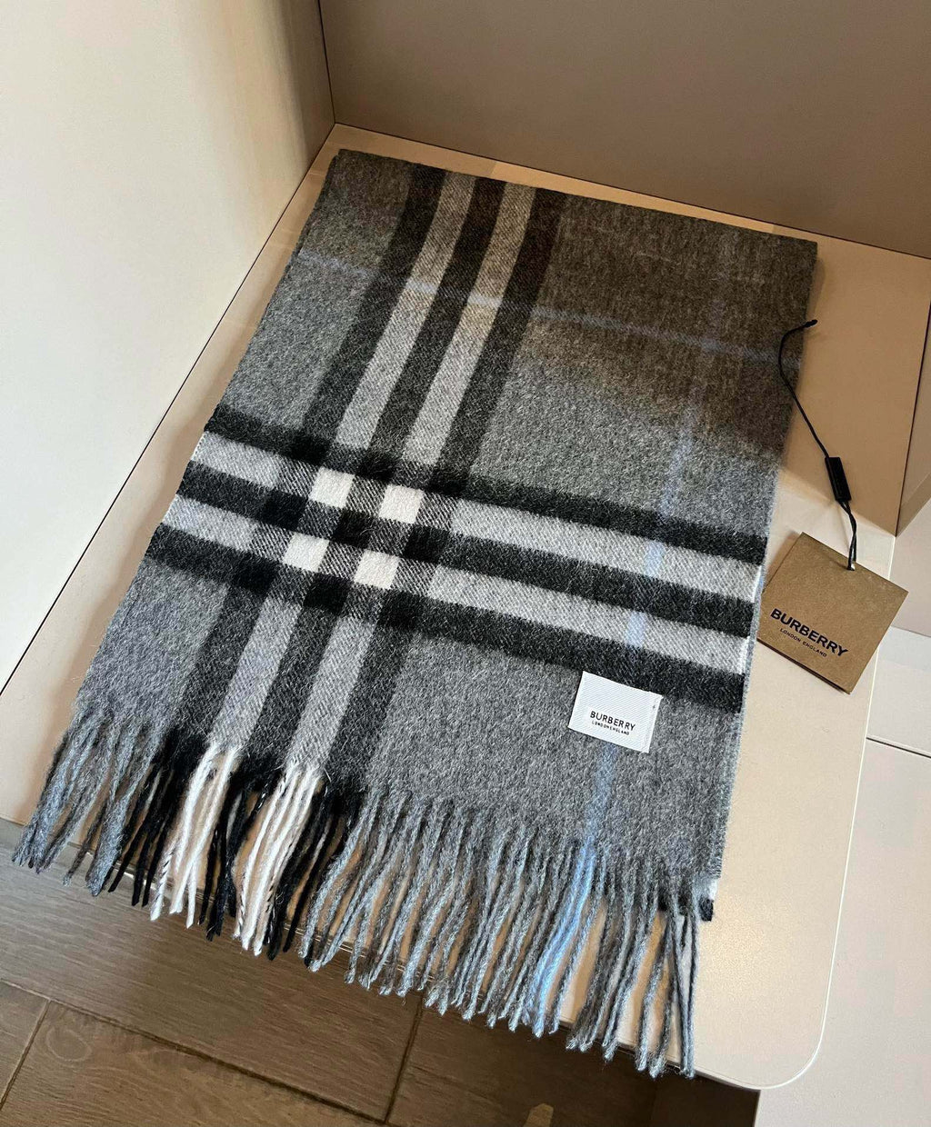 BURBERRY BBR SCARF 180 CM IN CASHMERE 481412