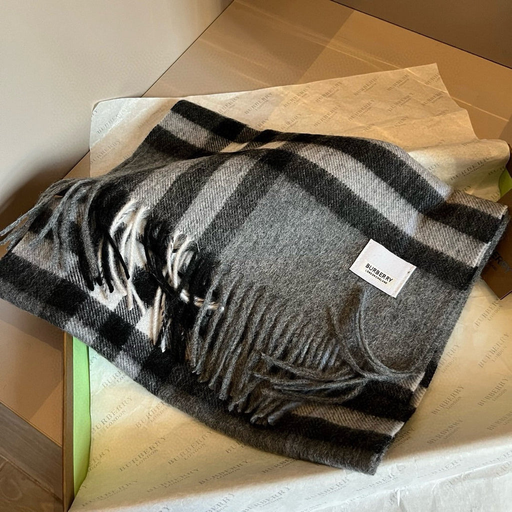BURBERRY BBR SCARF 180 CM IN CASHMERE 481412