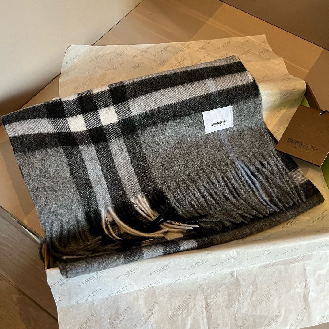 BURBERRY BBR SCARF 180 CM IN CASHMERE 481412