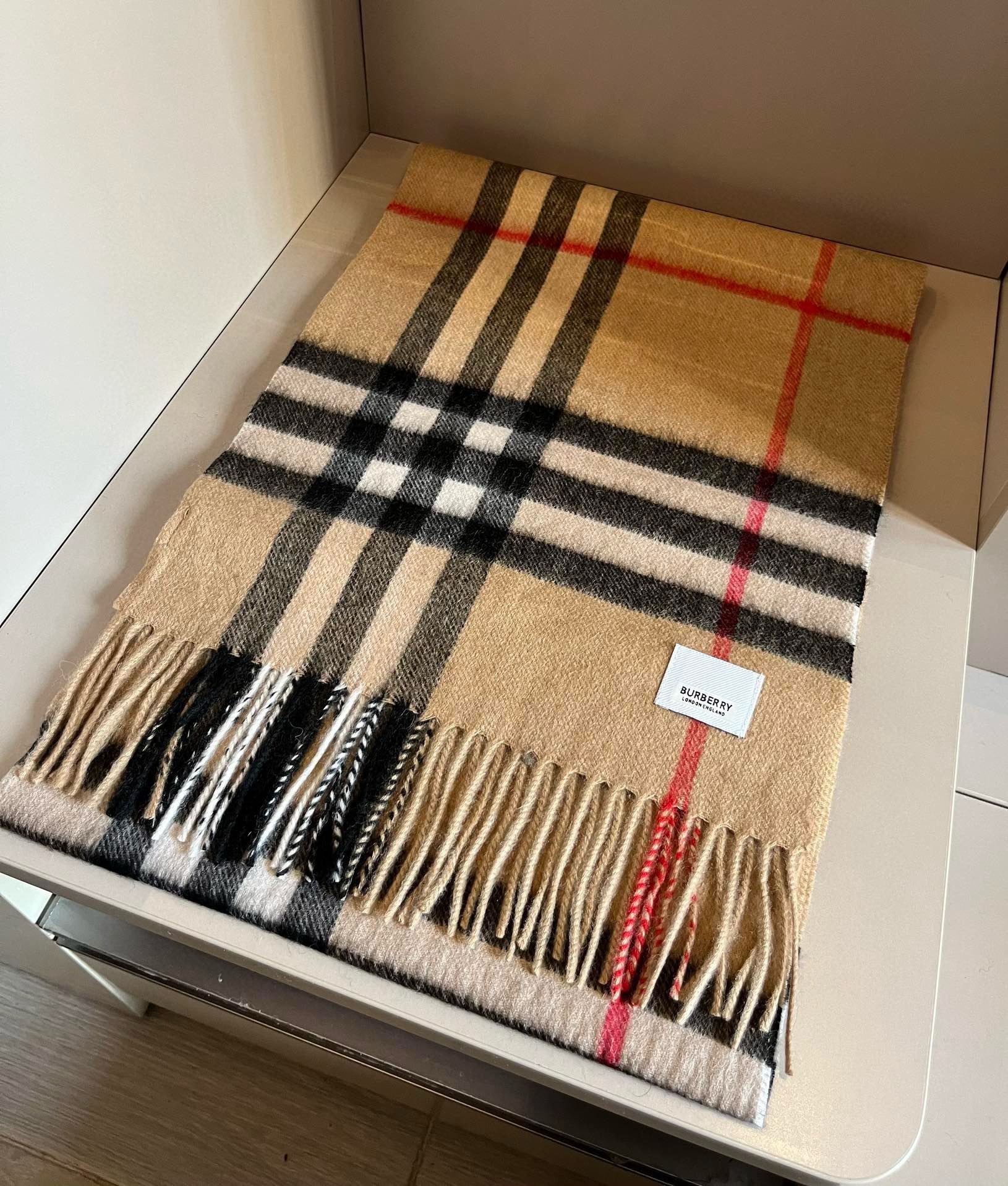 BURBERRY BBR SCARF 180 CM IN CASHMERE 481414