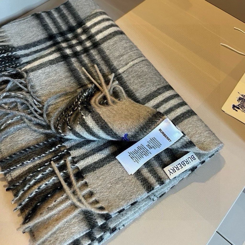 BURBERRY BBR SCARF 180 CM IN CASHMERE 483536
