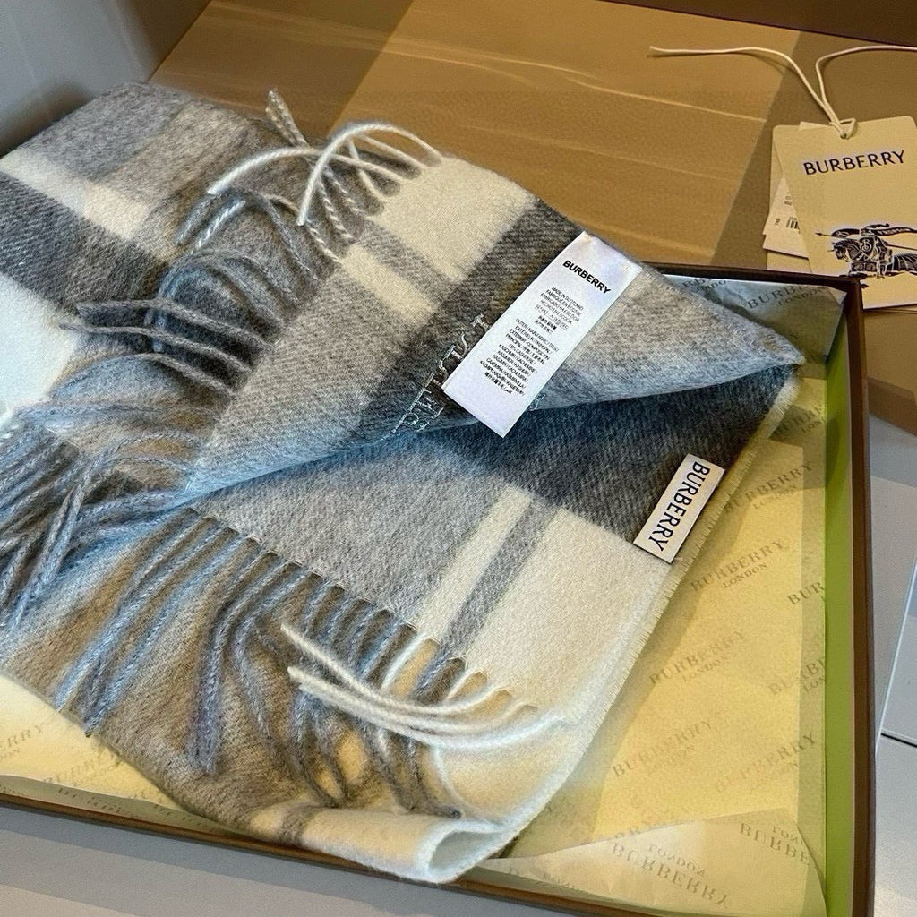 BURBERRY BBR SCARF 180 CM IN CASHMERE 483542