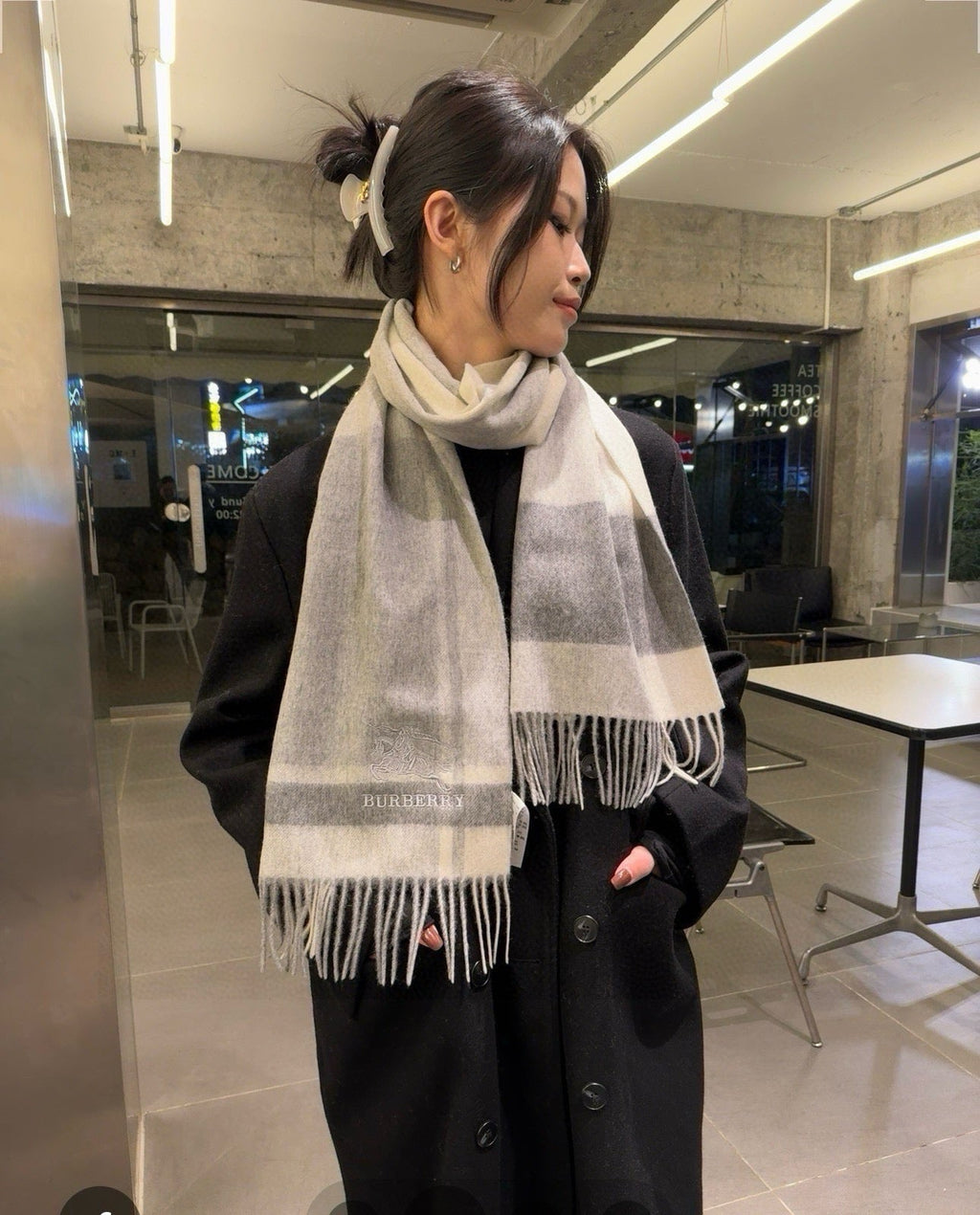 BURBERRY BBR SCARF 180 CM IN CASHMERE 483542