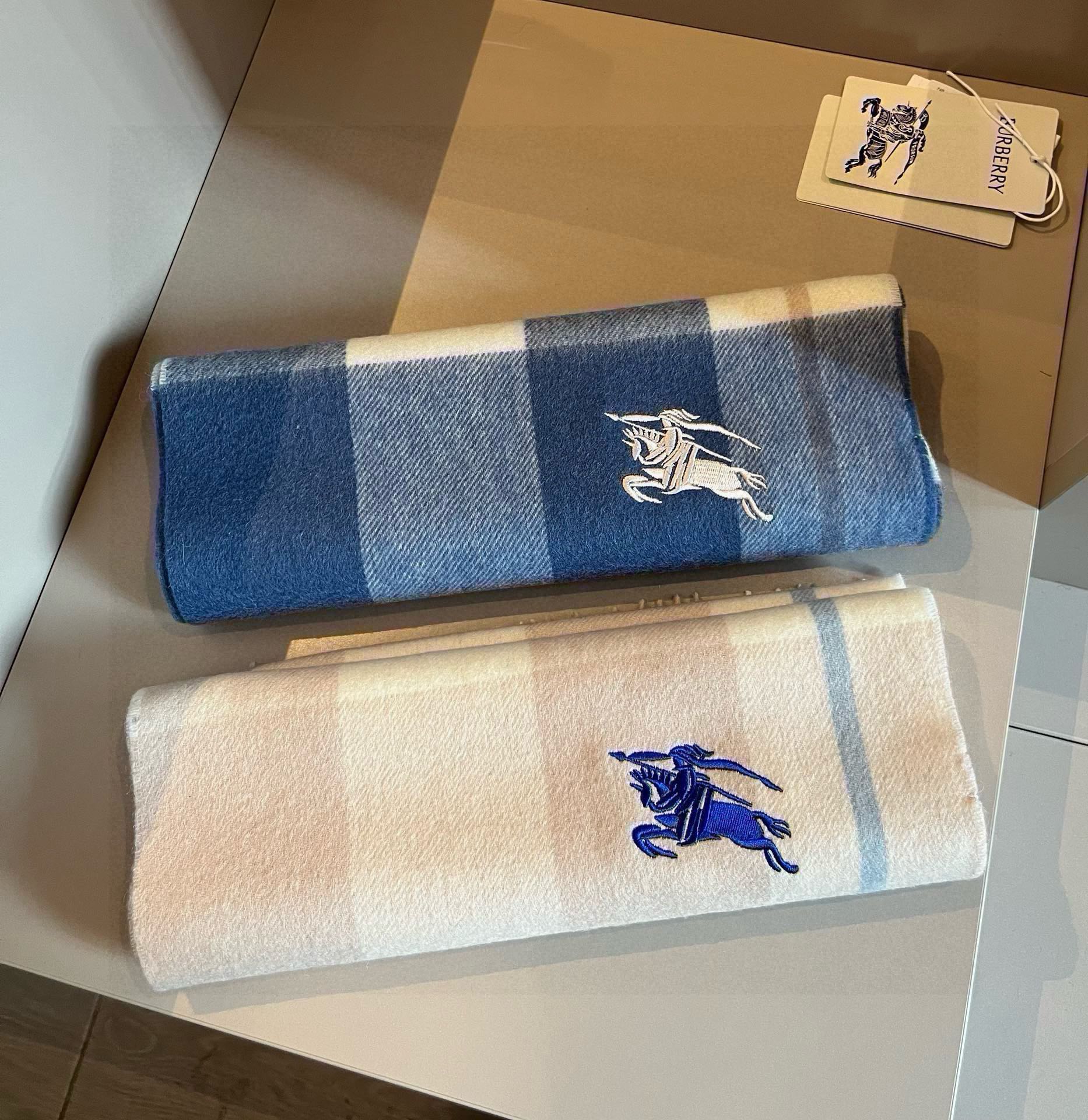 BURBERRY BBR SCARF 180 CM IN CASHMERE 486609
