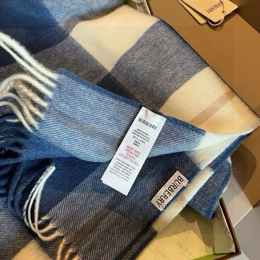 BURBERRY BBR SCARF 180 CM IN CASHMERE 486609