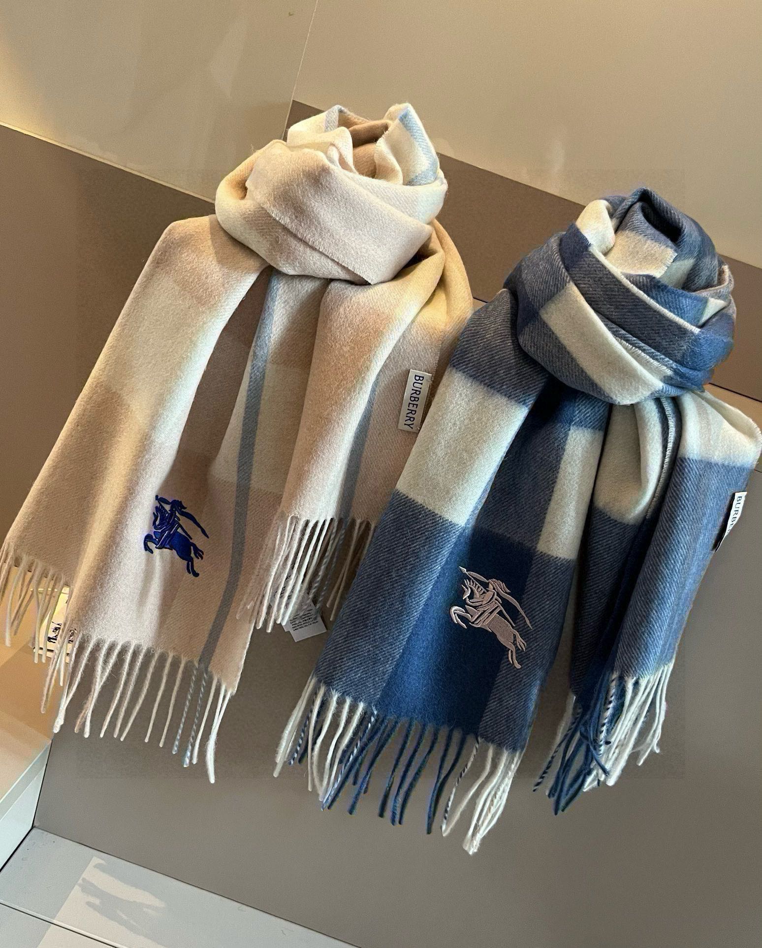 BURBERRY BBR SCARF 180 CM IN CASHMERE 486610