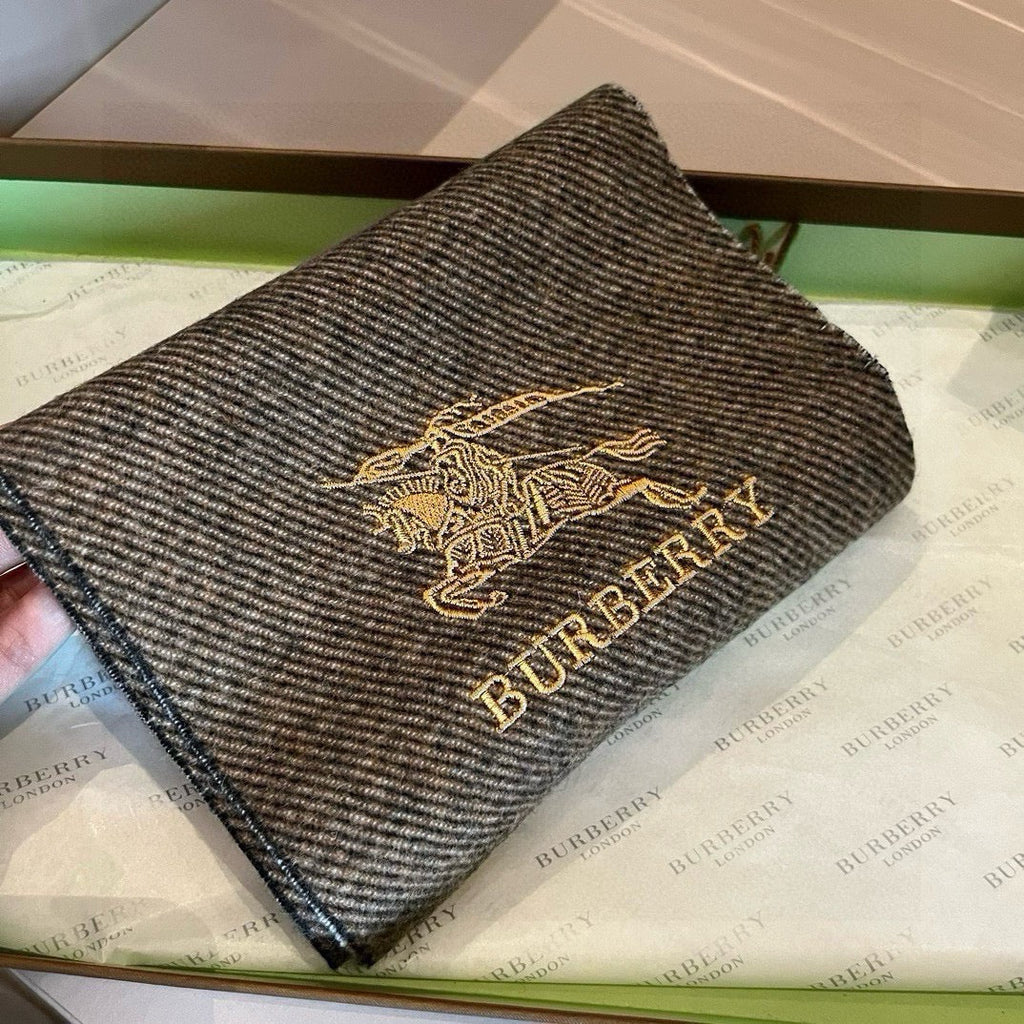 BURBERRY BBR SCARF 180 CM IN CASHMERE 486630