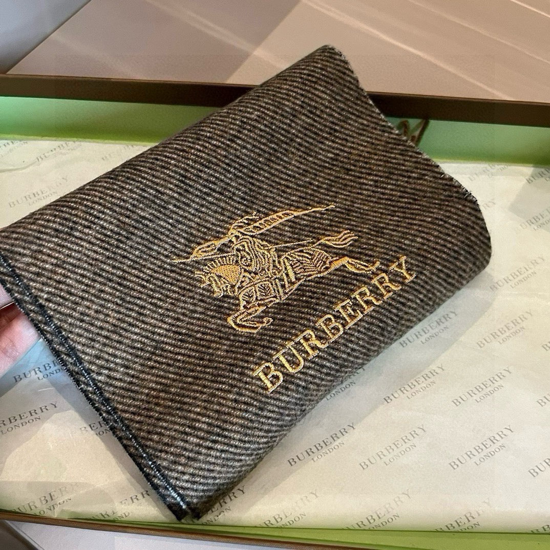 BURBERRY BBR SCARF 180 CM IN CASHMERE 486630