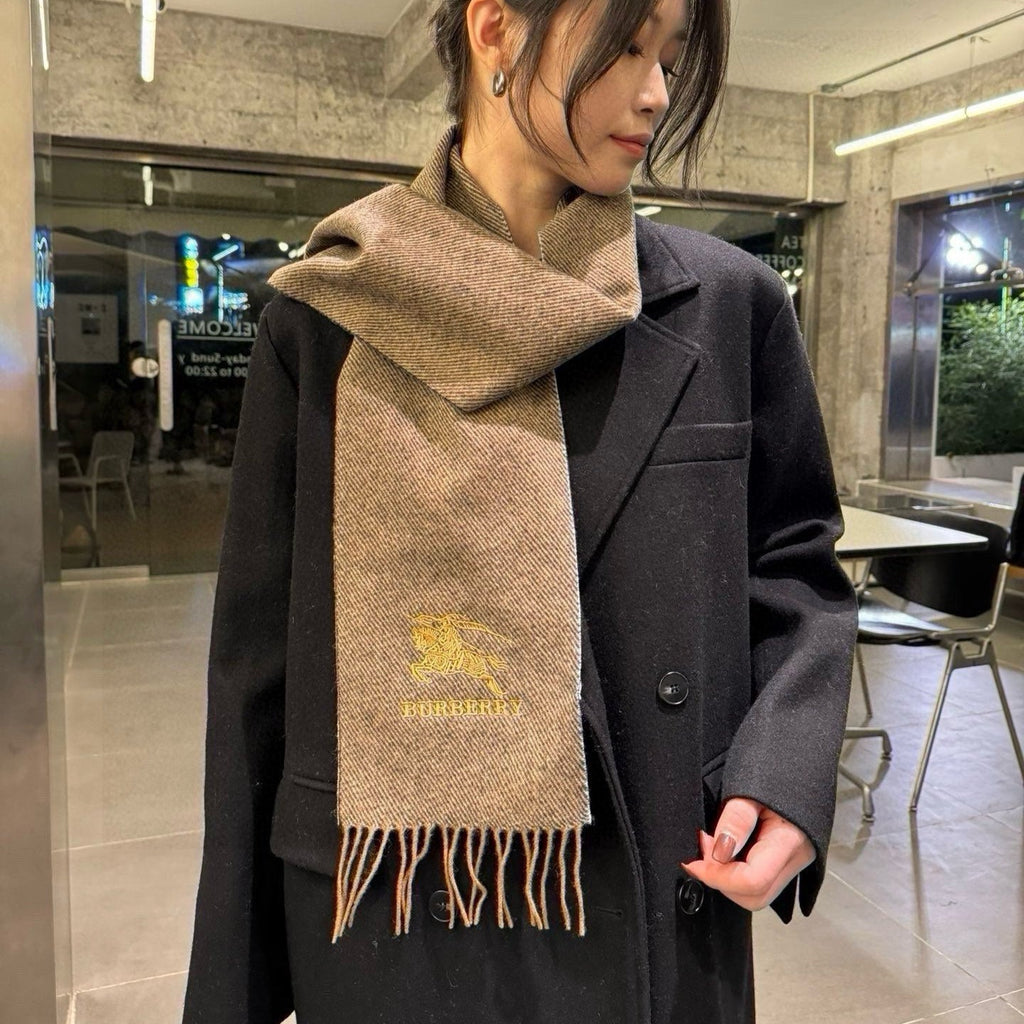 BURBERRY BBR SCARF 180 CM IN CASHMERE 486630