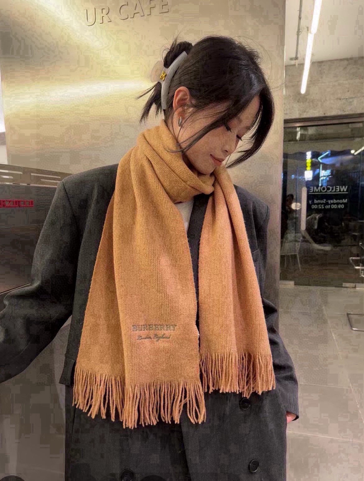 BURBERRY BBR SCARF 180 CM IN CASHMERE 489737