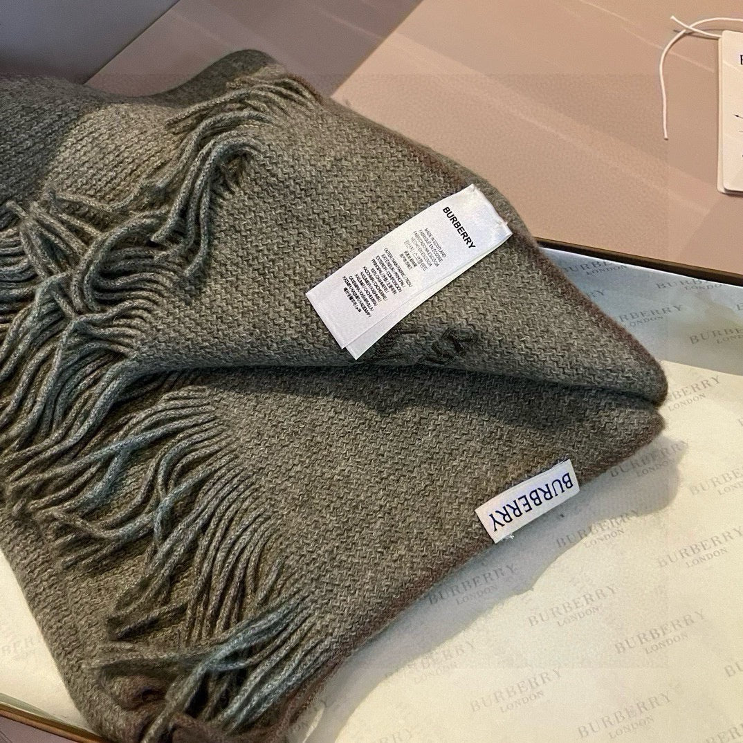 BURBERRY BBR SCARF 180 CM IN CASHMERE 489738