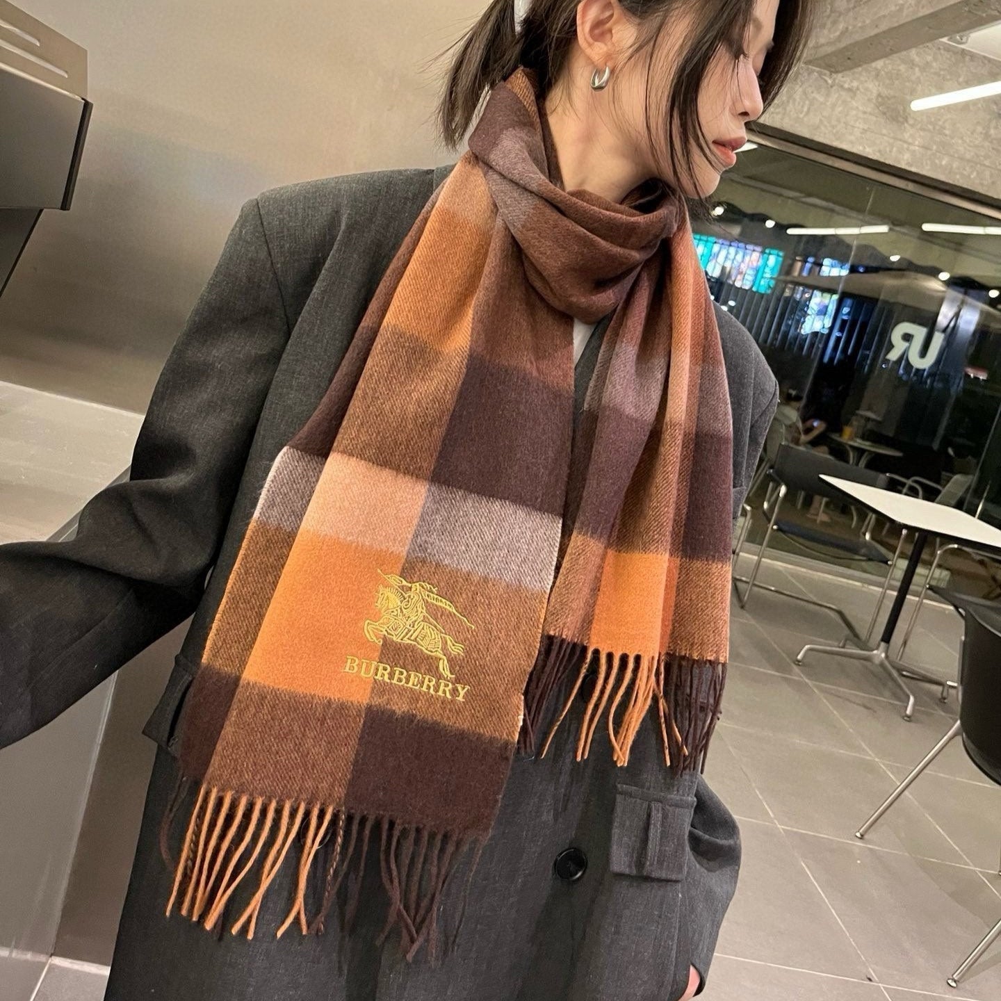 BURBERRY BBR SCARF 180 CM IN CASHMERE 489746