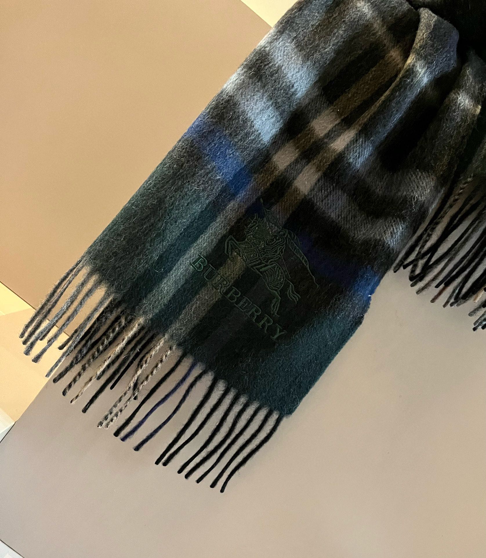 BURBERRY BBR SCARF 180 CM IN CASHMERE 489752