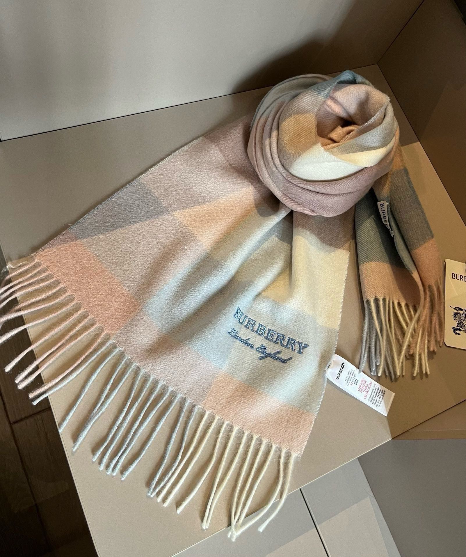 BURBERRY BBR SCARF 180 CM IN CASHMERE 489761