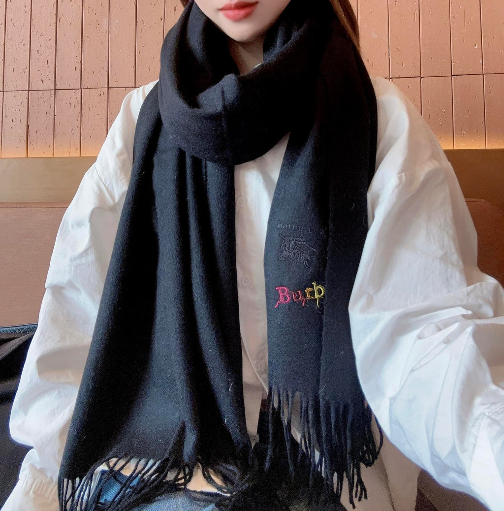 BURBERRY CLASSIC SCARF 200 CM IN BLACK CASHMERE  402267