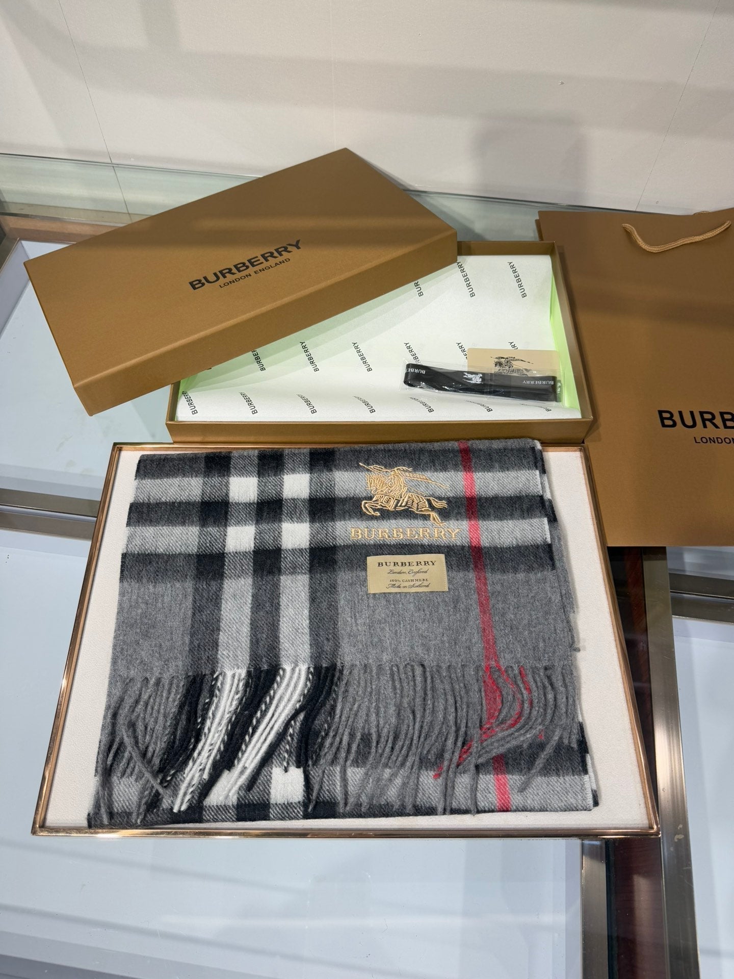 BURBERRY BBR SCARF 180 CM IN CASHMERE 732174