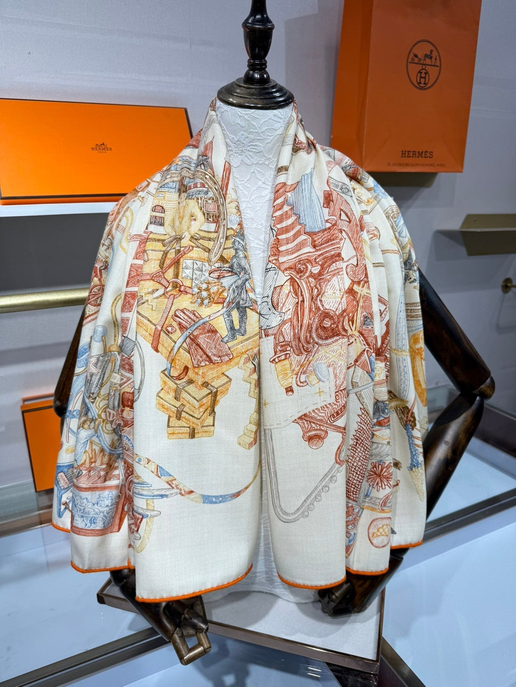 HERMES HERMES 25S SCARF 136 IN SILK CASERE 989709