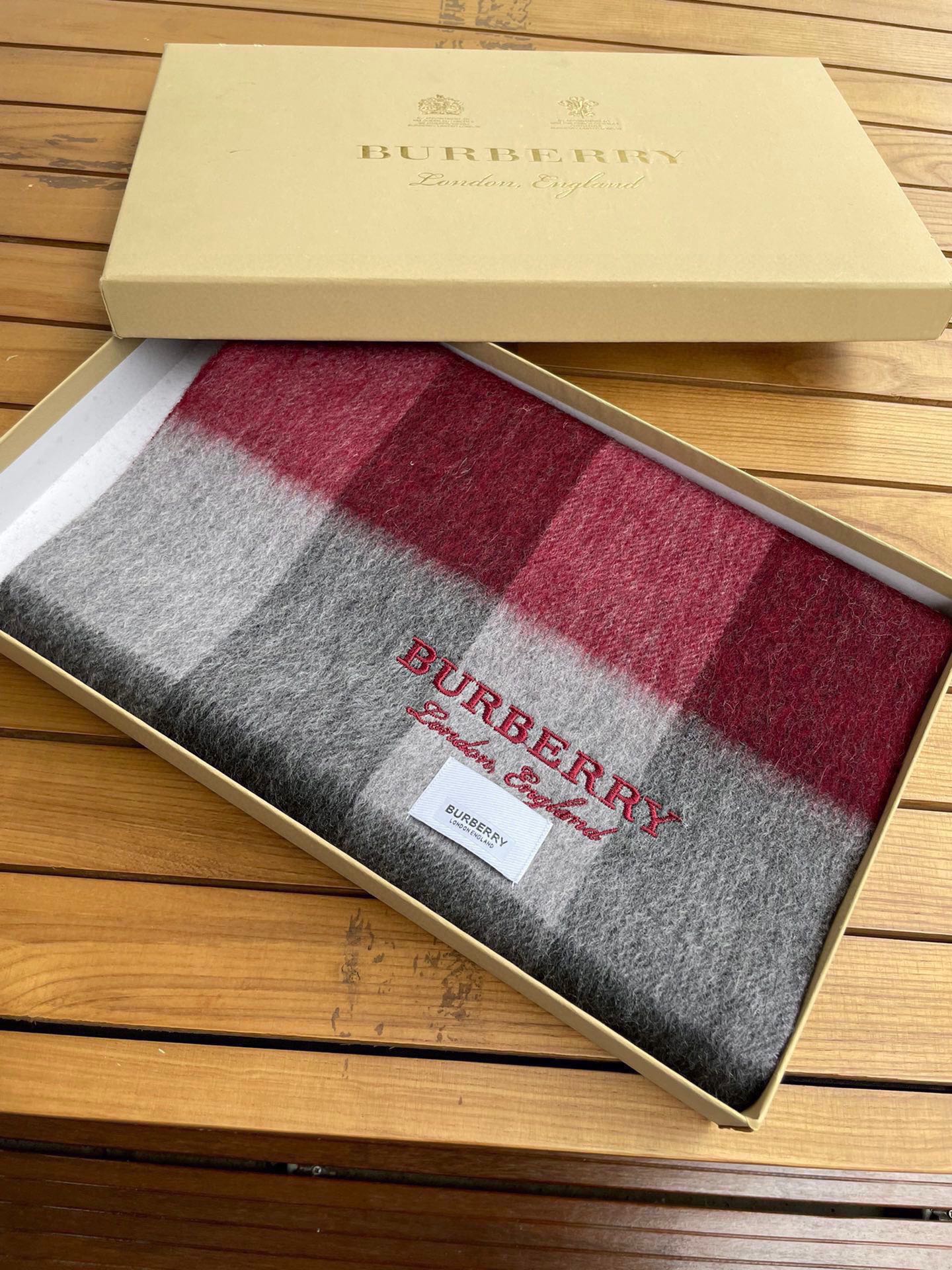 BURBERRY SCARF 180 CM IN CURRANT RED MIX BLACK CASHMERE 394743