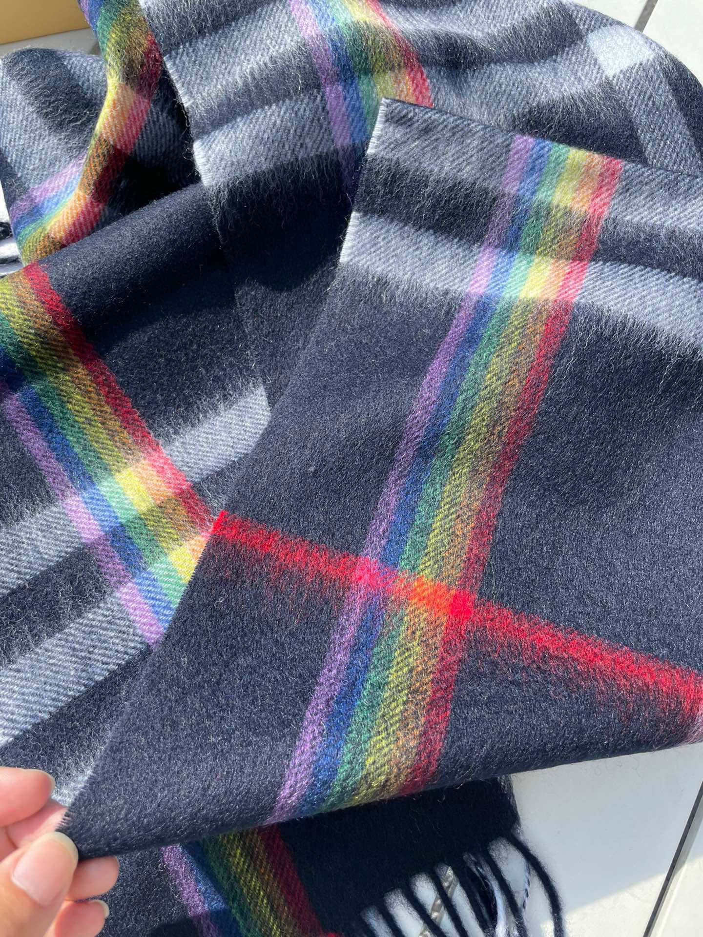 BURBERRY CHECK SCARF 200 CM IN BLACK MIX DOVE GRAY CASHMERE 394751