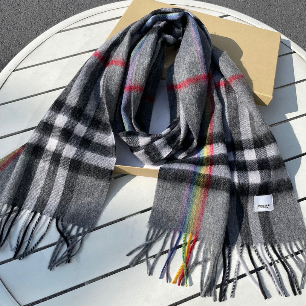 BURBERRY CHECK SCARF 200 CM IN GRAY GRAPHITE MIX BLACK 394752