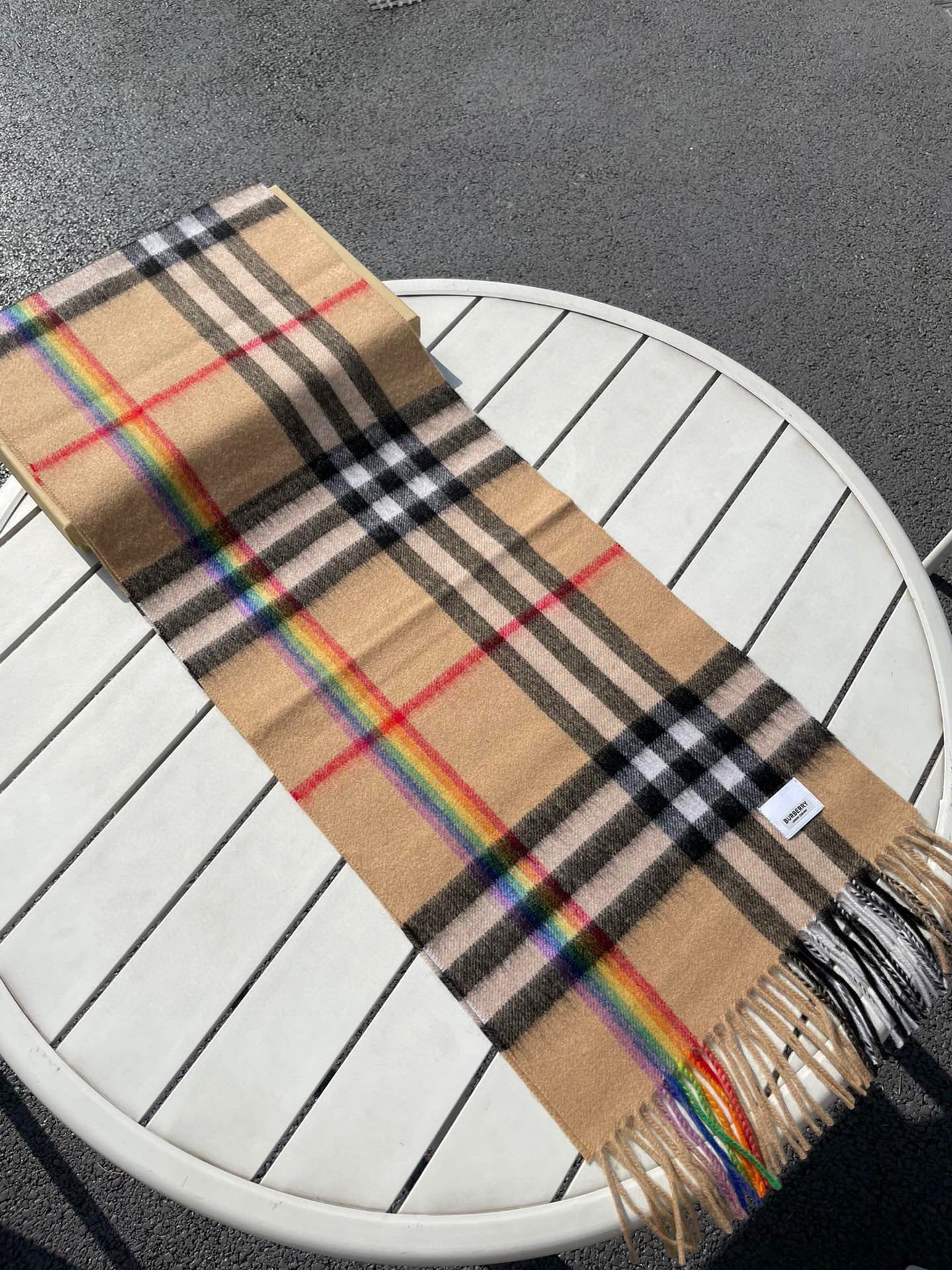 BURBERRY CHECK SCARF 200 CM IN CAMEL BEIGE MIX BLACK CASHMERE 394753