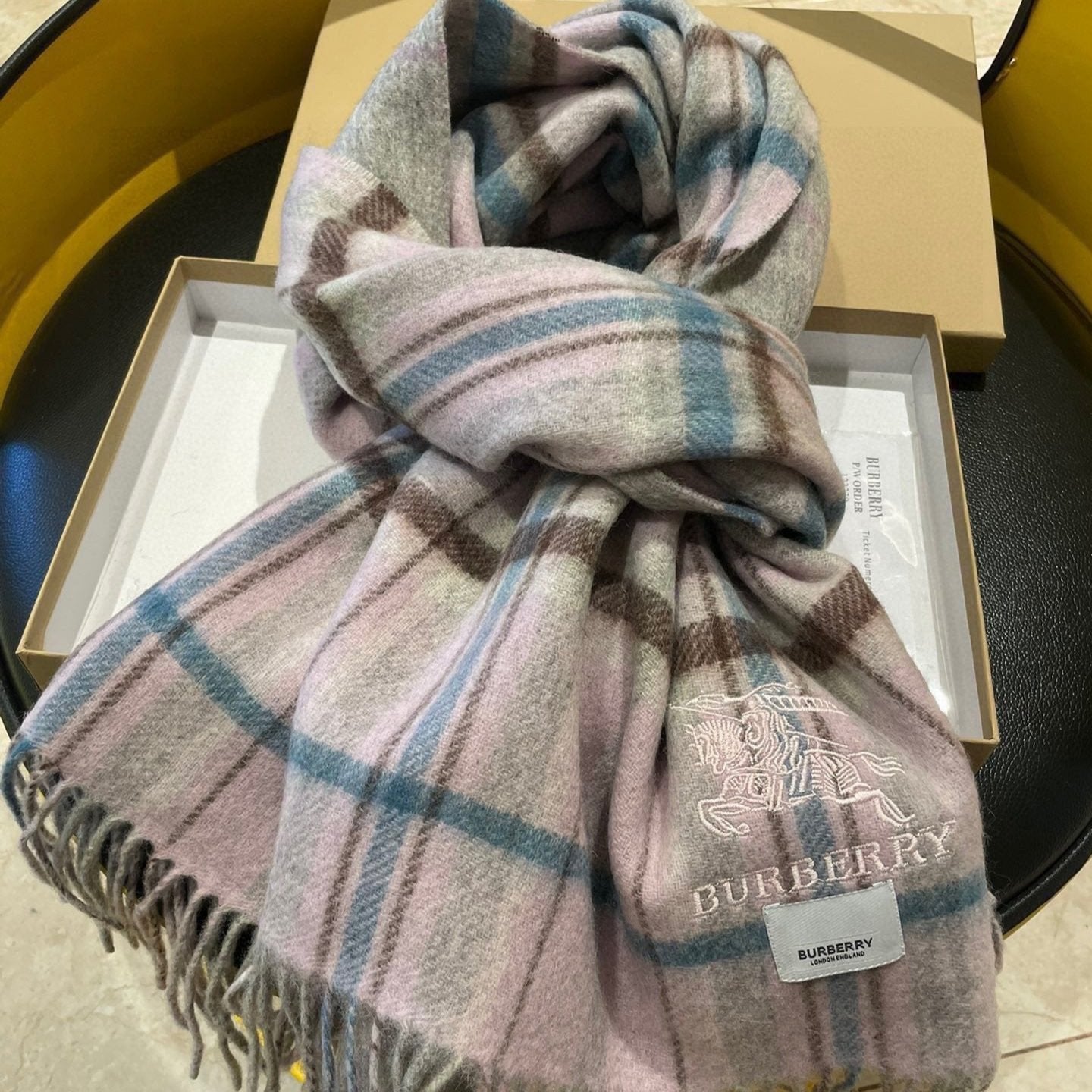 BURBERRY SCARF 200 CM IN COLORFUL CASHMERE 402196