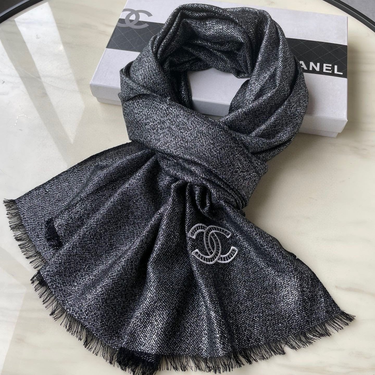 CHANEL SCARF 210 CM IN BLACK CASHMERE  402208