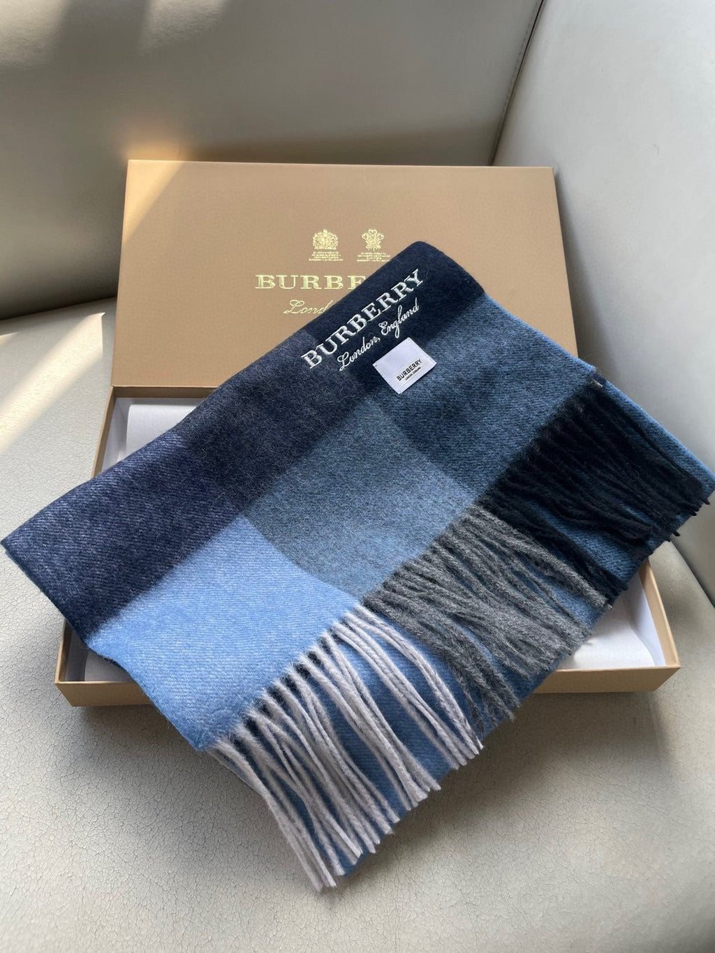 BURBERRY SCARF 180 CM IN BLUE CASHMERE 402220