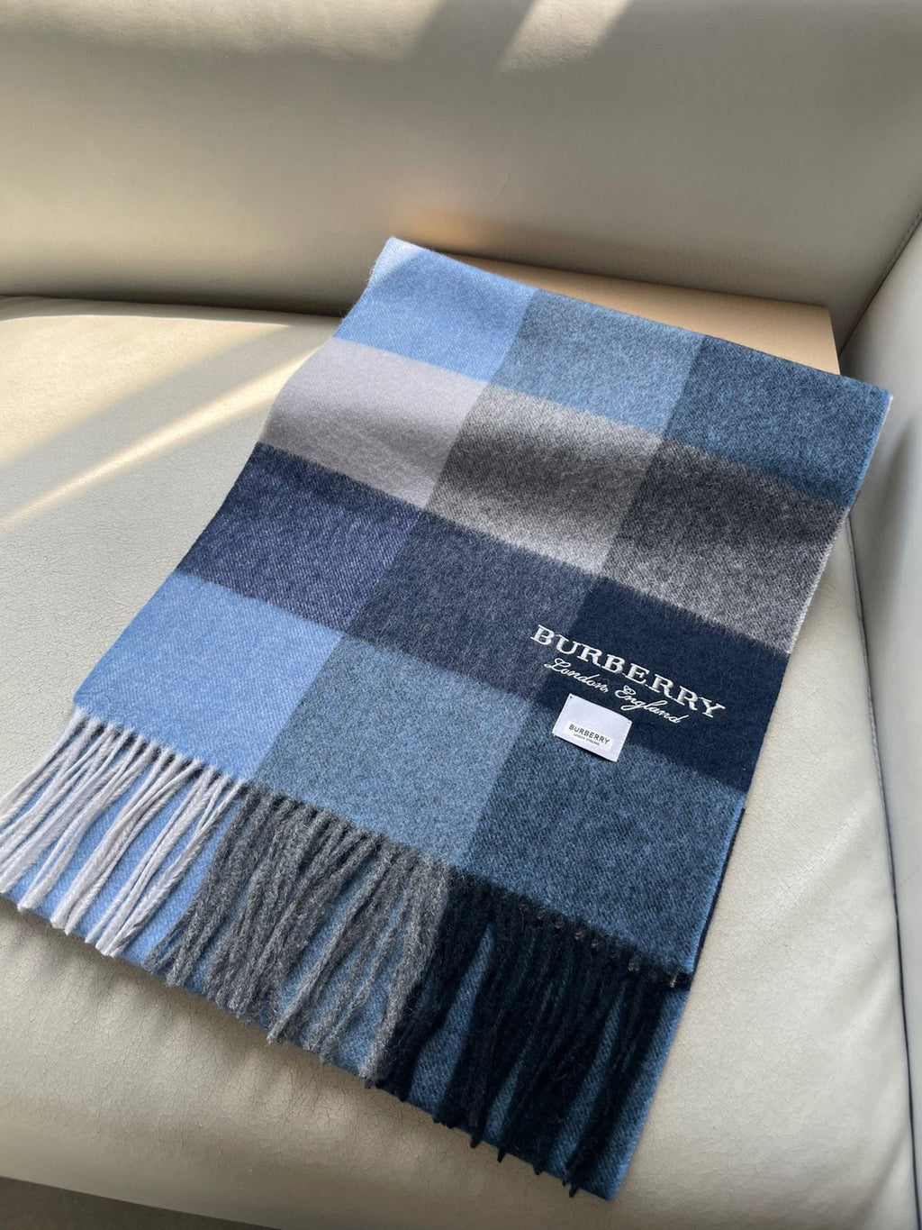 BURBERRY SCARF 180 CM IN BLUE CASHMERE 402220