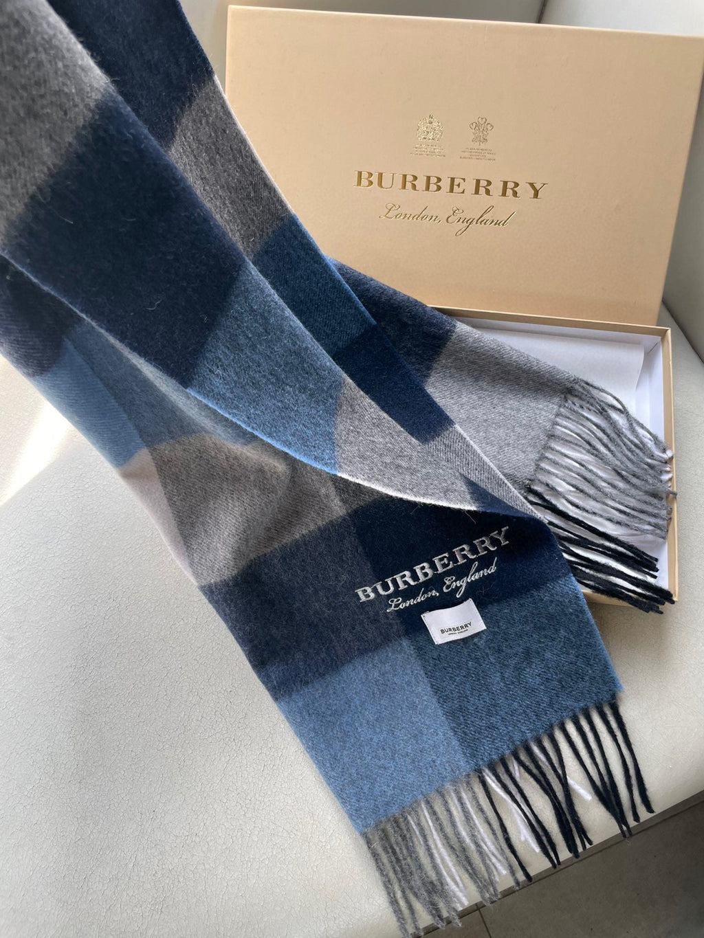 BURBERRY SCARF 180 CM IN BLUE CASHMERE 402220