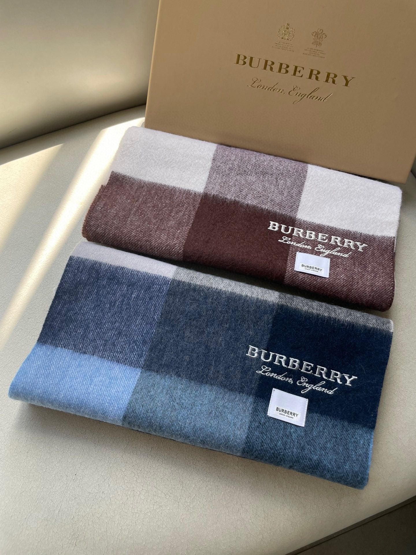BURBERRY SCARF 180 CM IN BLUE CASHMERE 402220