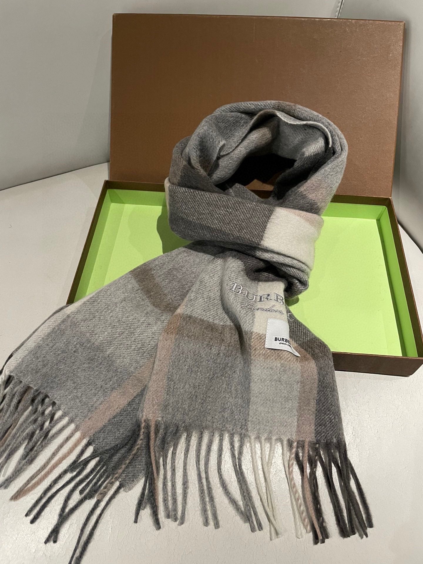 BURBERRY SCARF 180 CM IN GRAPHITE GRAY CASHMERE 408783