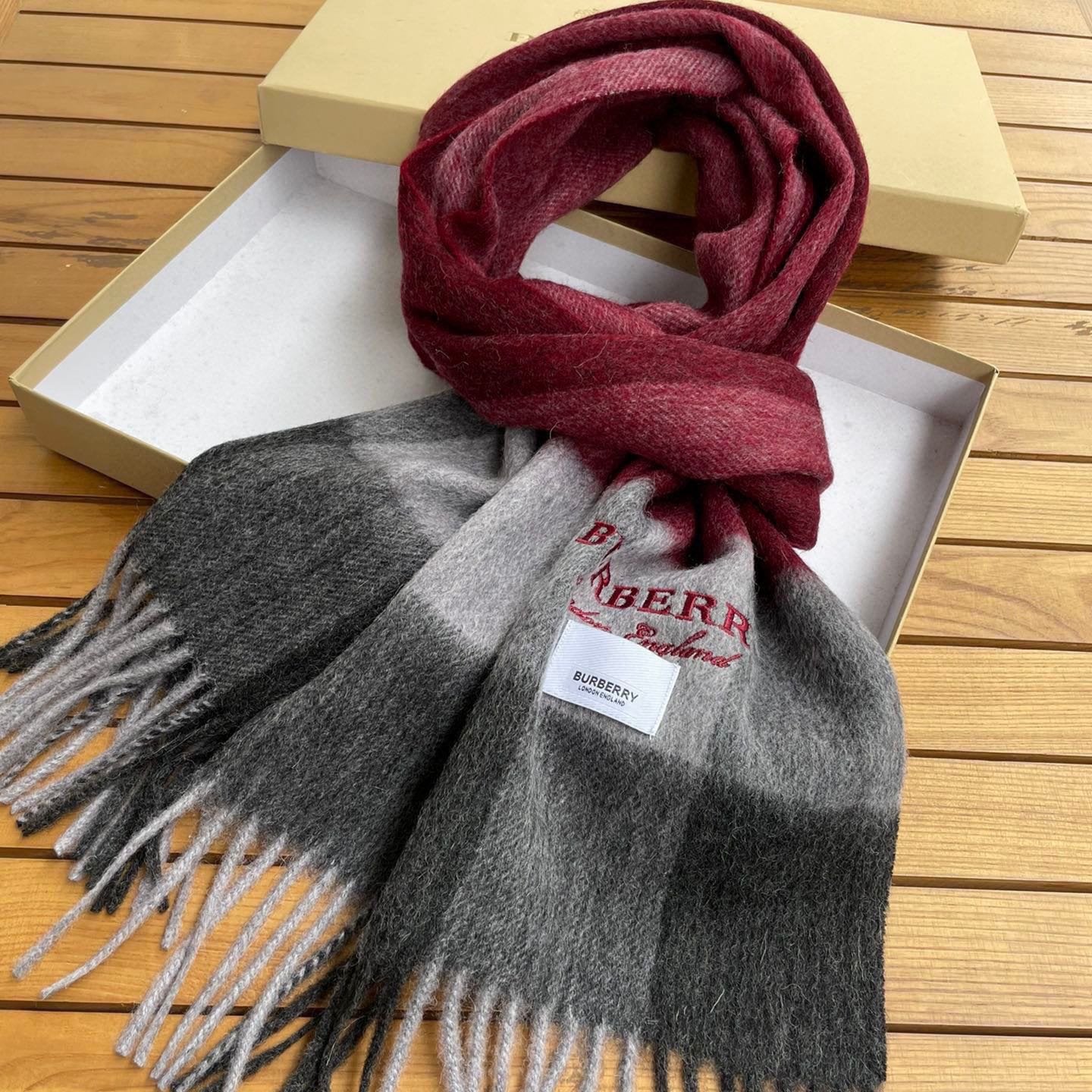 BURBERRY SCARF 180 CM IN GARNET RED MIX BLACK CASHMERE 410319