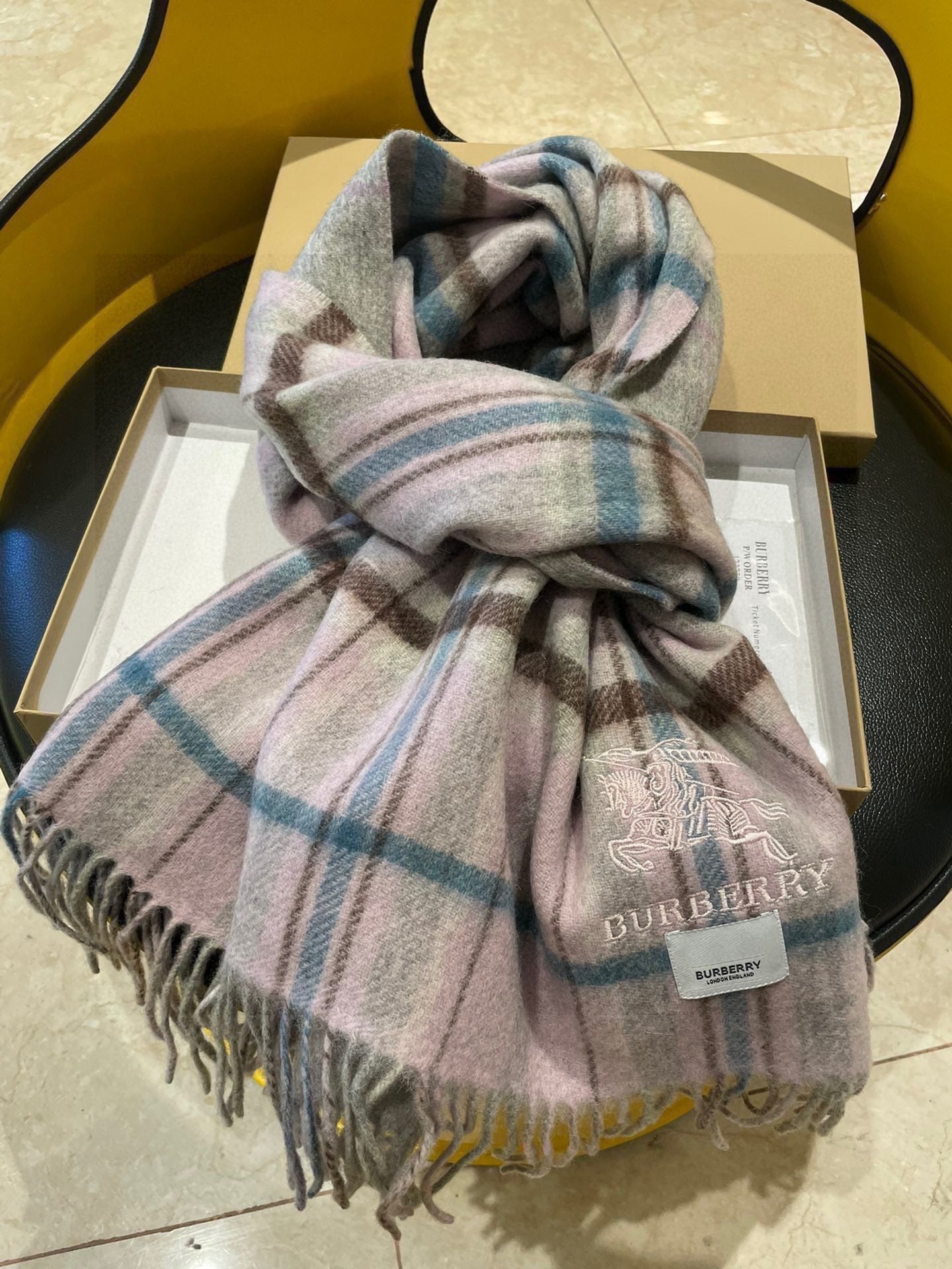 BURBERRY BBR SCARF 200 CM IN CASHMERE 481390