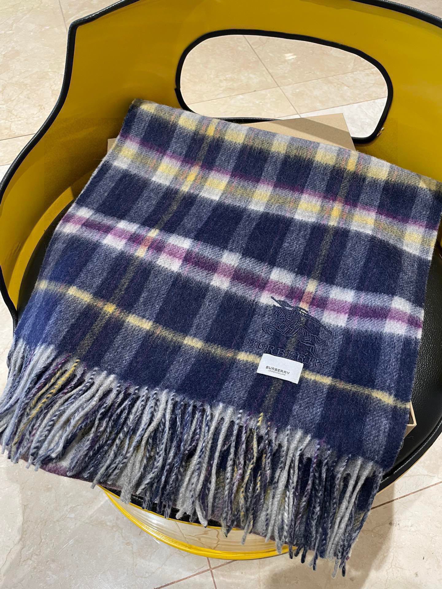 BURBERRY BBR SCARF 200 CM IN CASHMERE 481391