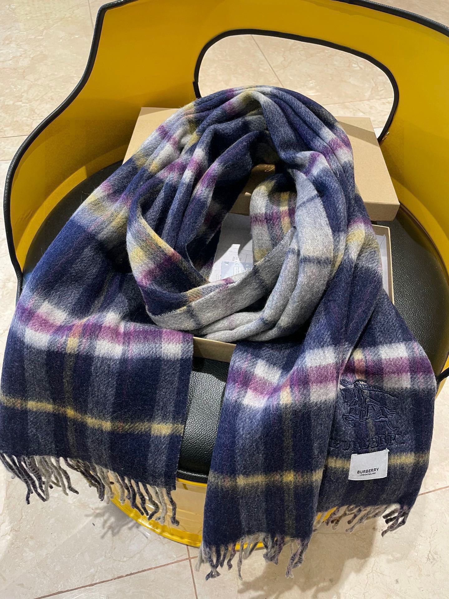 BURBERRY BBR SCARF 200 CM IN CASHMERE 481391