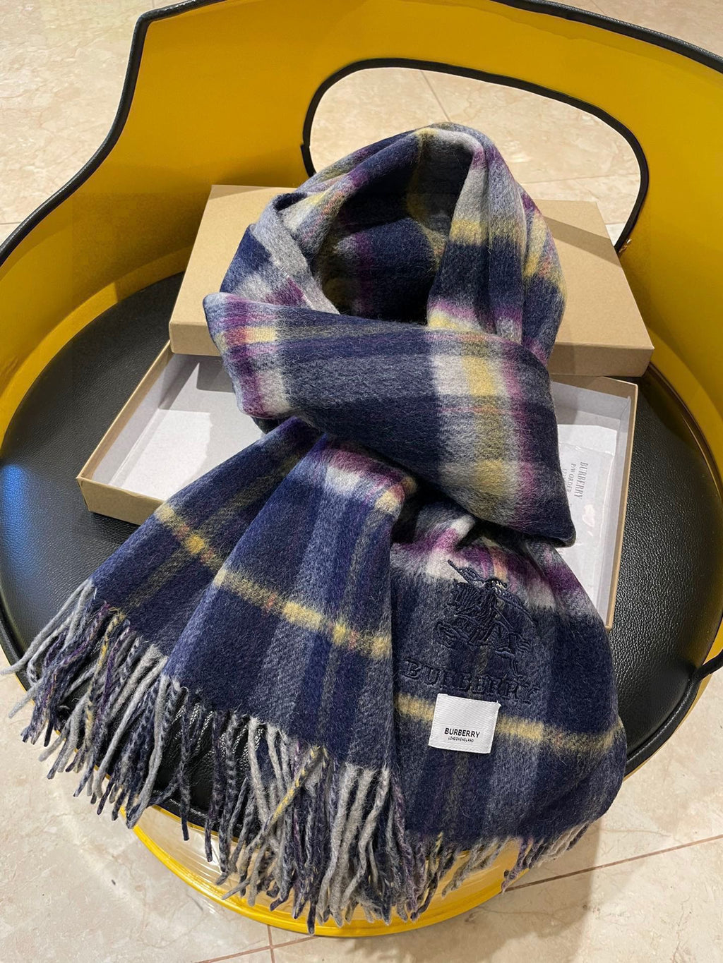BURBERRY BBR SCARF 200 CM IN CASHMERE 481391