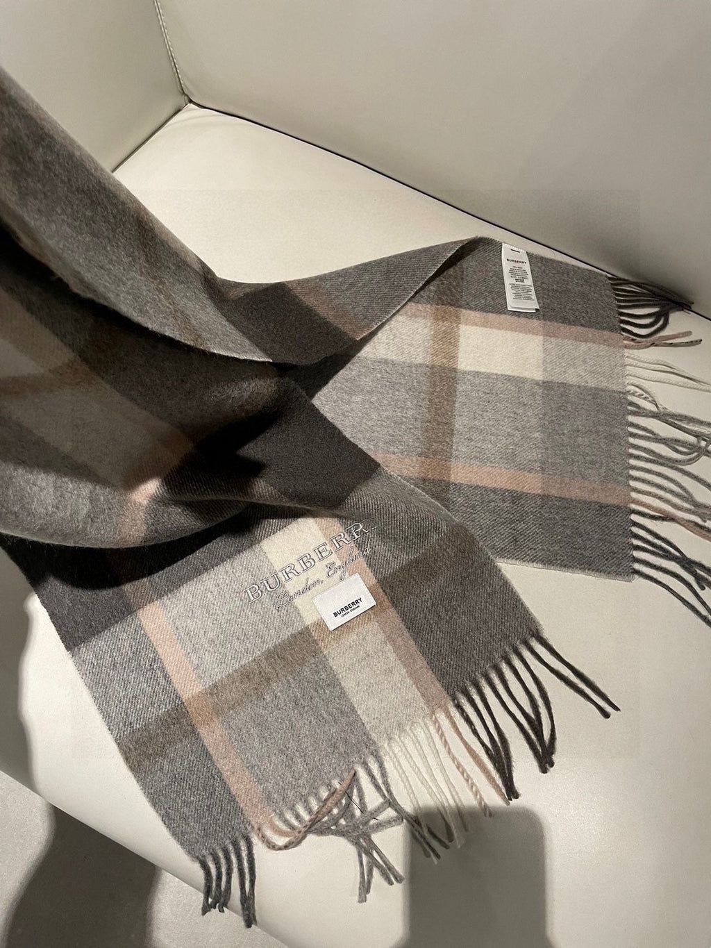 BURBERRY BBR SCARF 180 CM IN CASHMERE 486380