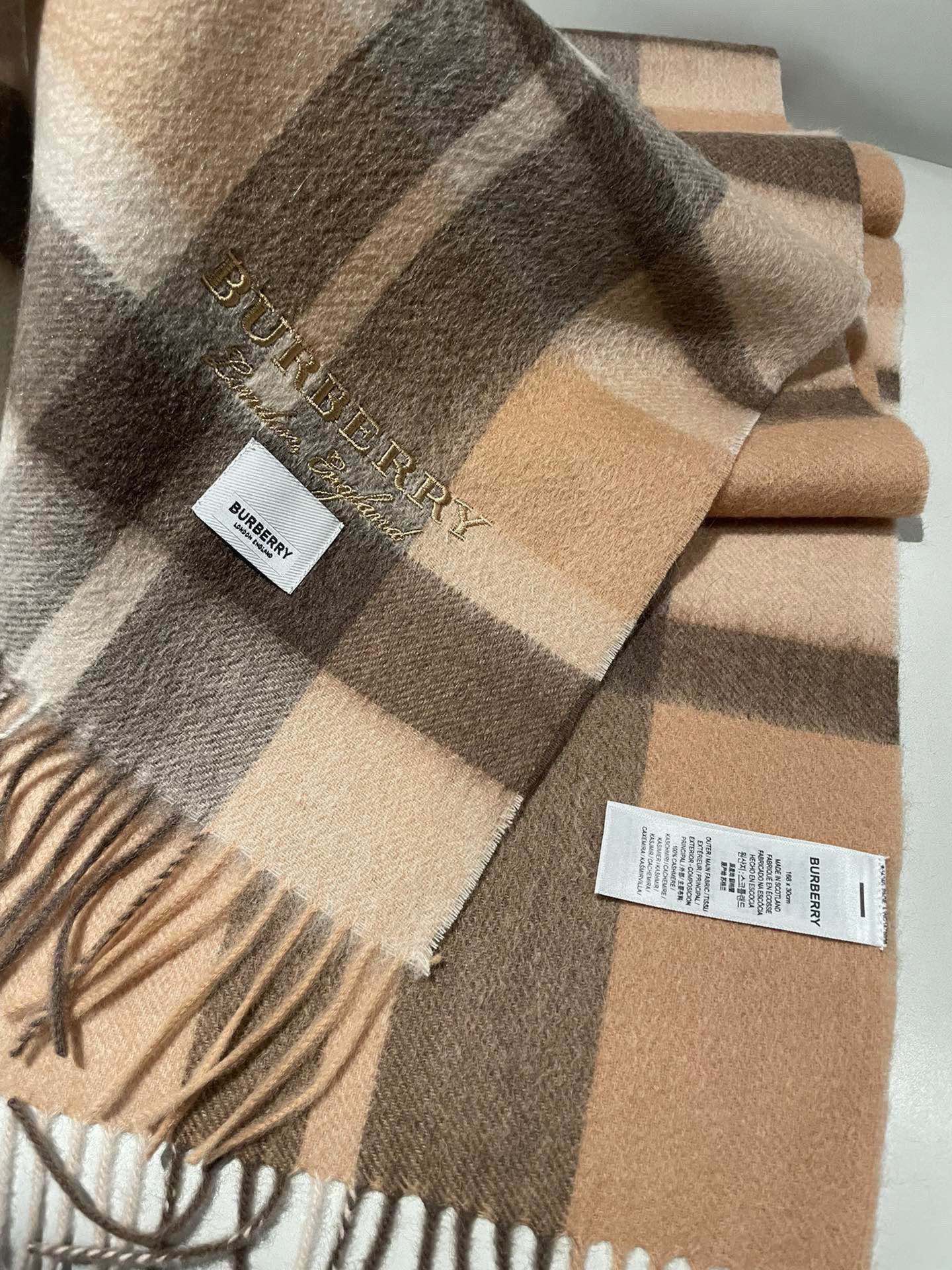 BURBERRY BBR SCARF 180 CM IN CASHMERE 486381