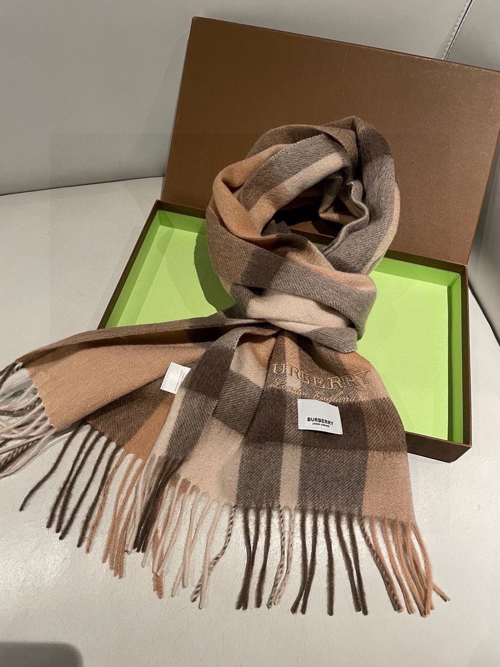 BURBERRY BBR SCARF 180 CM IN CASHMERE 486381
