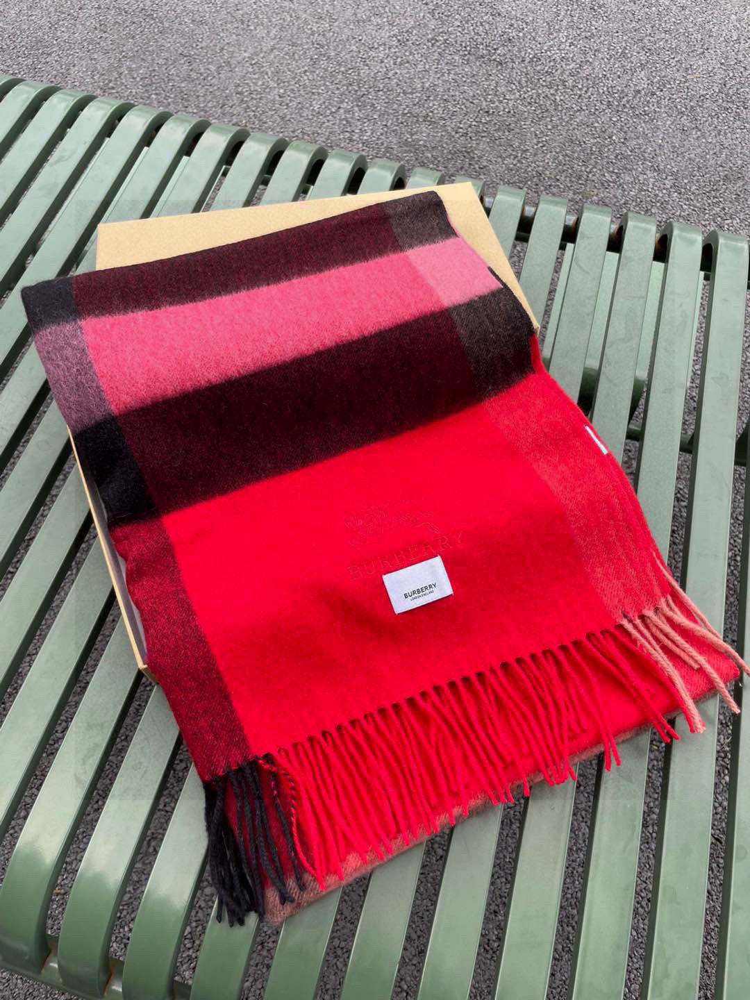 BURBERRY BBR SCARF 200 CM IN CASHMERE 538289