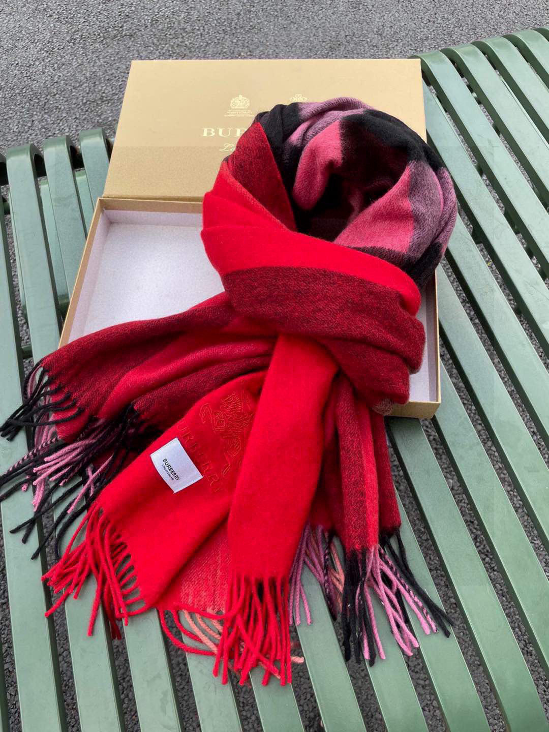 BURBERRY BBR SCARF 200 CM IN CASHMERE 538289