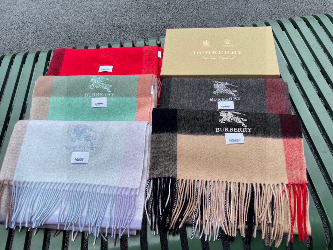 BURBERRY BBR SCARF 200 CM IN CASHMERE 538289