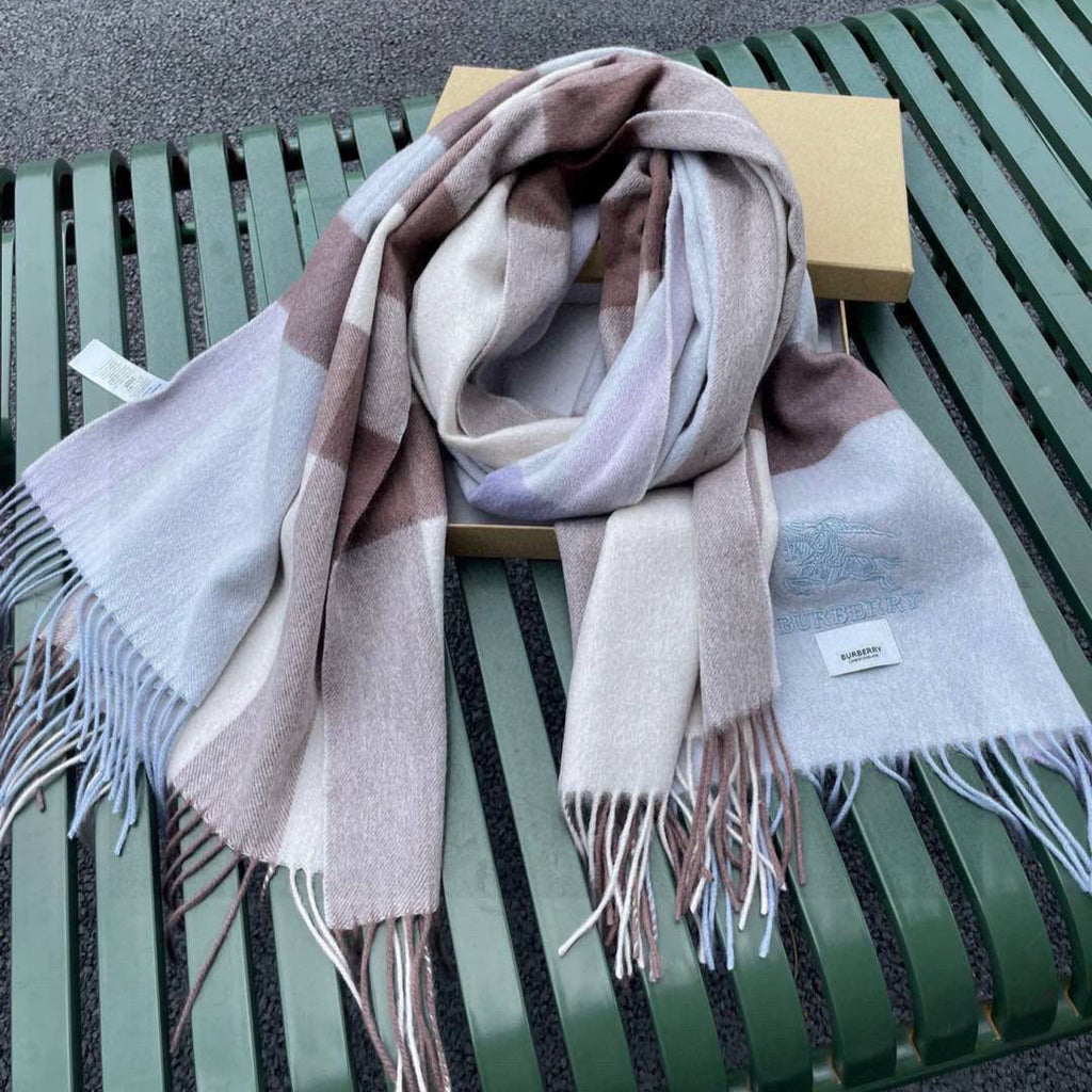 BURBERRY BBR SCARF 200 CM IN CASHMERE 538291