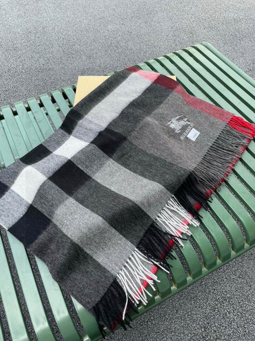 BURBERRY BBR SCARF 200 CM IN CASHMERE 538292