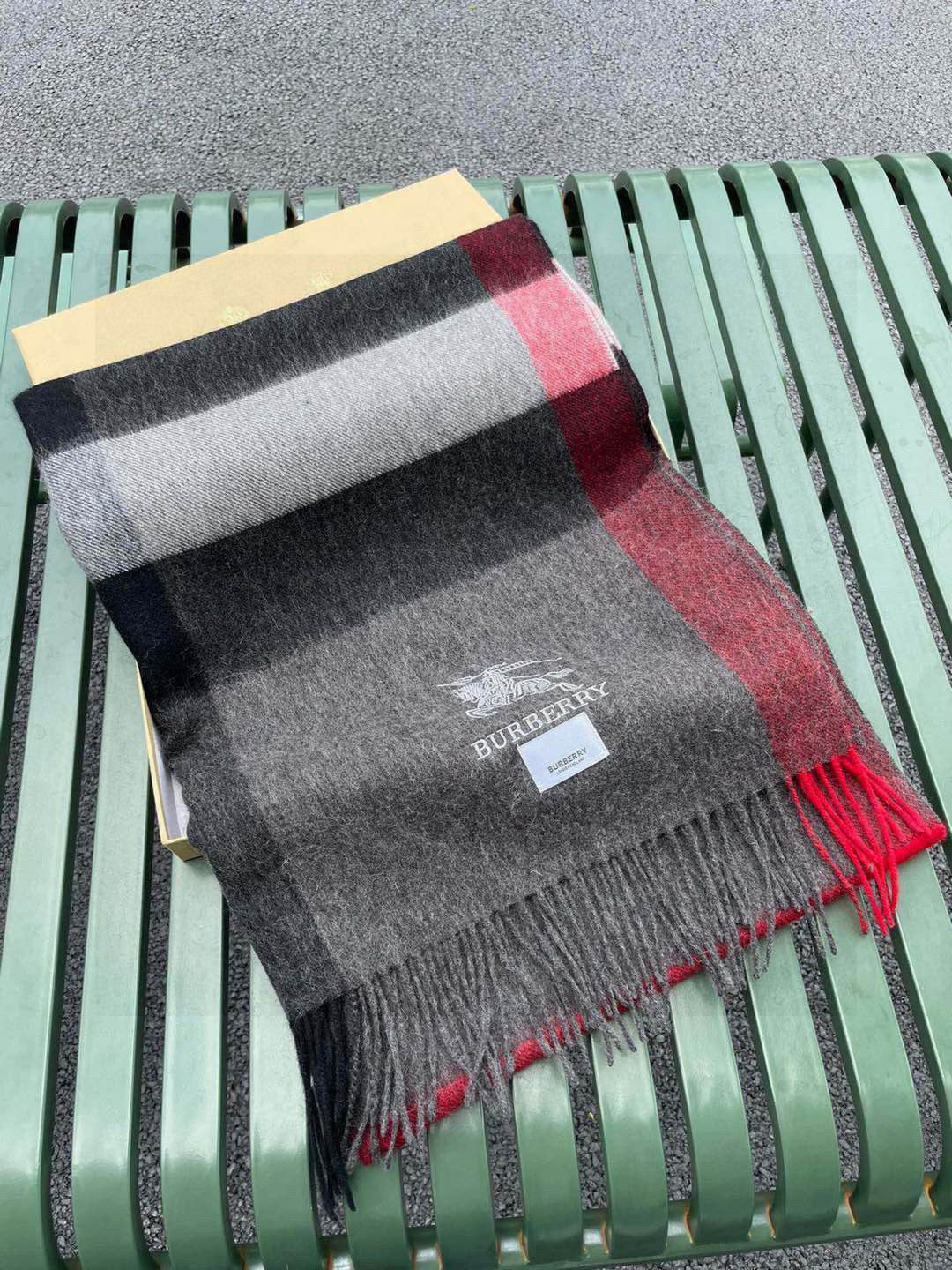 BURBERRY BBR SCARF 200 CM IN CASHMERE 538292